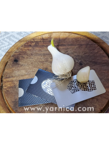 Гриндер-терка Yarnica металл "Карта" металл (h=8.5см, l=5см) Гриндер-терка Yarnica металл "Карта" металл (h=8.5см, l=5см)