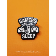 Значок ПИН "Gemers Never Sleep"